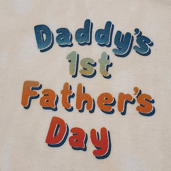NWT Carter's 1st Father's Day Onsie & Love Dad Onsie bundle Size 9 & 6 months - Picture 2 of 5